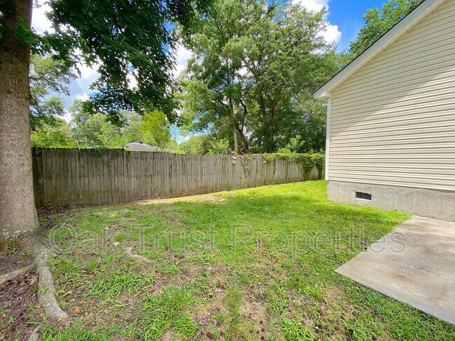 Building Photo - 2633 Lani Ct