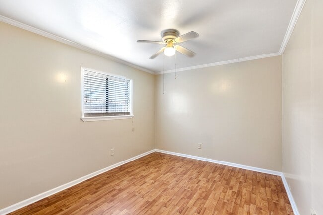 Building Photo - 24111 Reagon Canyon Dr