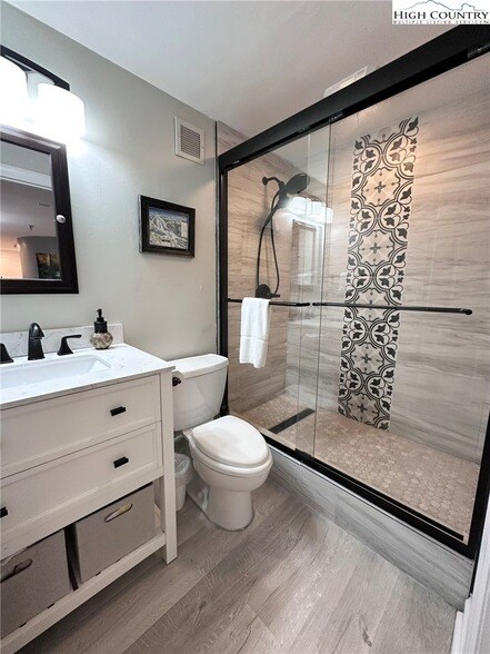 Building Photo - 303 Sugar Top Dr