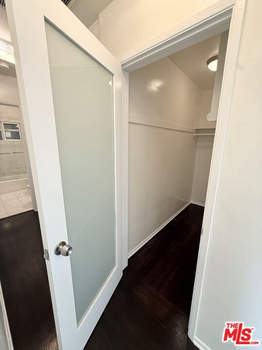 Building Photo - 1321 Laurel Ave