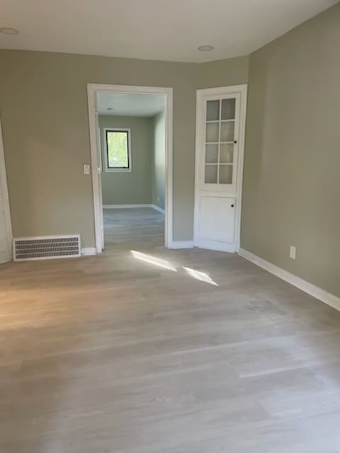 Building Photo - 4057 Bushnell Rd