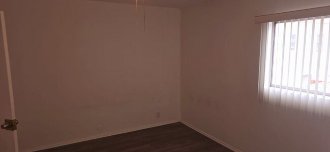 Building Photo - 458 Hayworth Ave