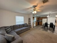 Building Photo - 5529-5531 Mesa Cir