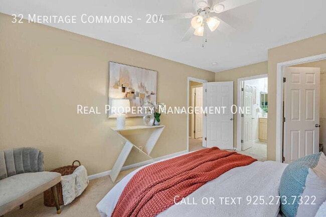 Building Photo - 32 Meritage Common