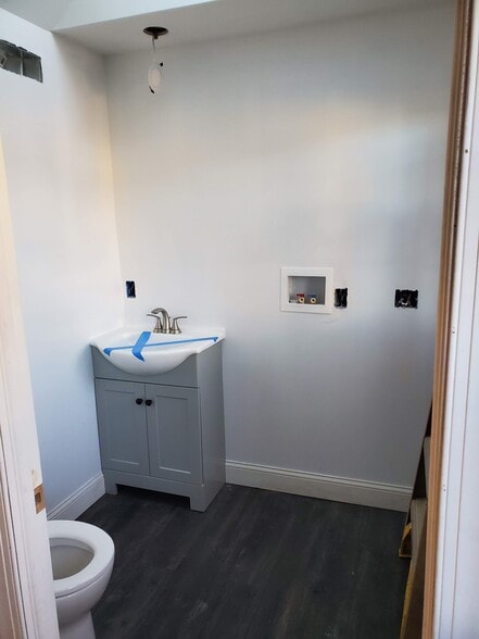 Building Photo - 171 Green St