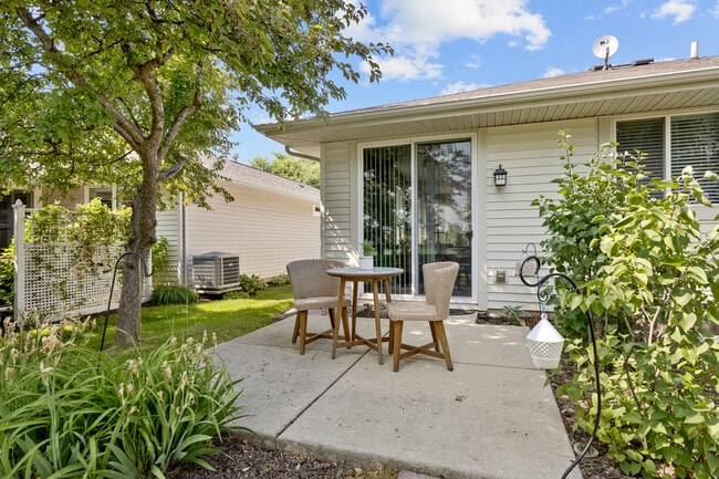 Building Photo - 13149 Shirley Ln