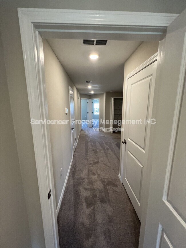 Building Photo - 9605 Mulberry Marsh Ln