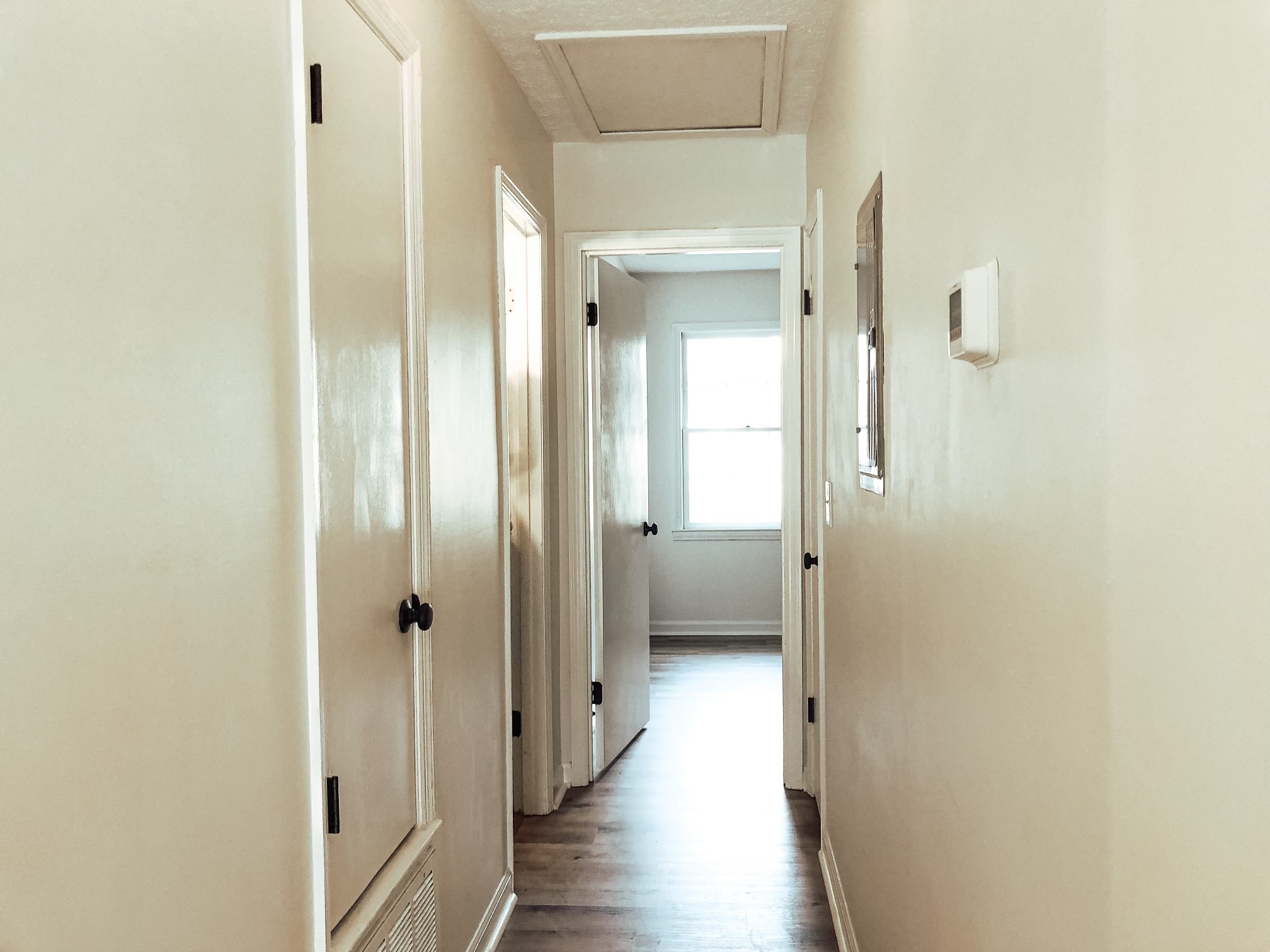 Building Photo - 1234 Juniper Dr