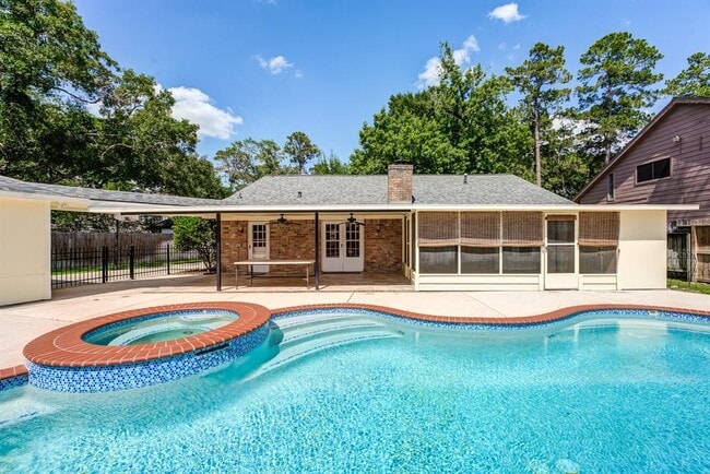 Building Photo - 19611 Enchanted Spring Dr