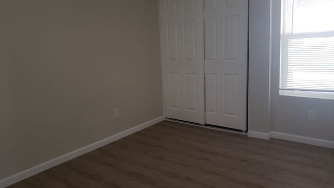 Building Photo - Remolded 3 Bedroom 2 Bathroom in Central P...