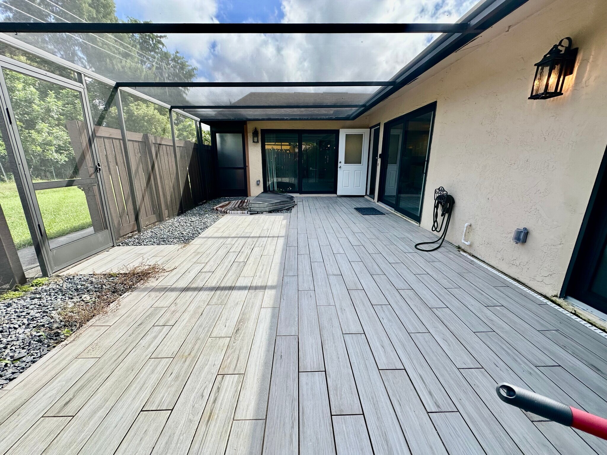 Building Photo - 6300 Royal Woods Dr