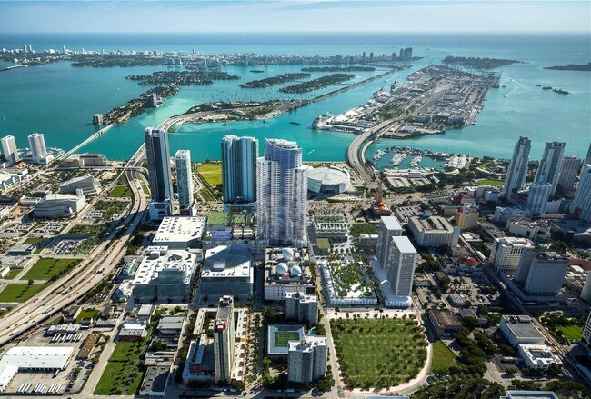 Building Photo - 851 NE 1st Ave