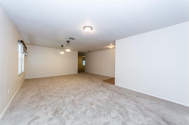 Building Photo - 8709 Stonebriar Ln