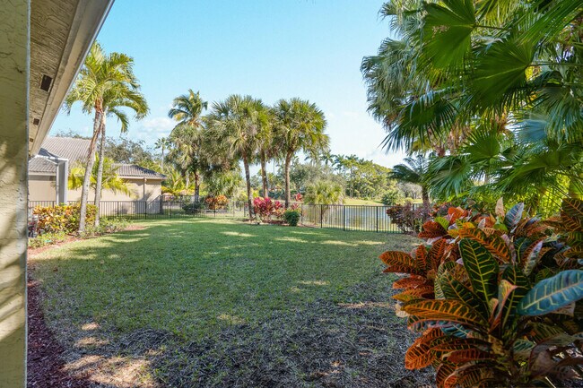 Building Photo - 19434 Estuary Dr