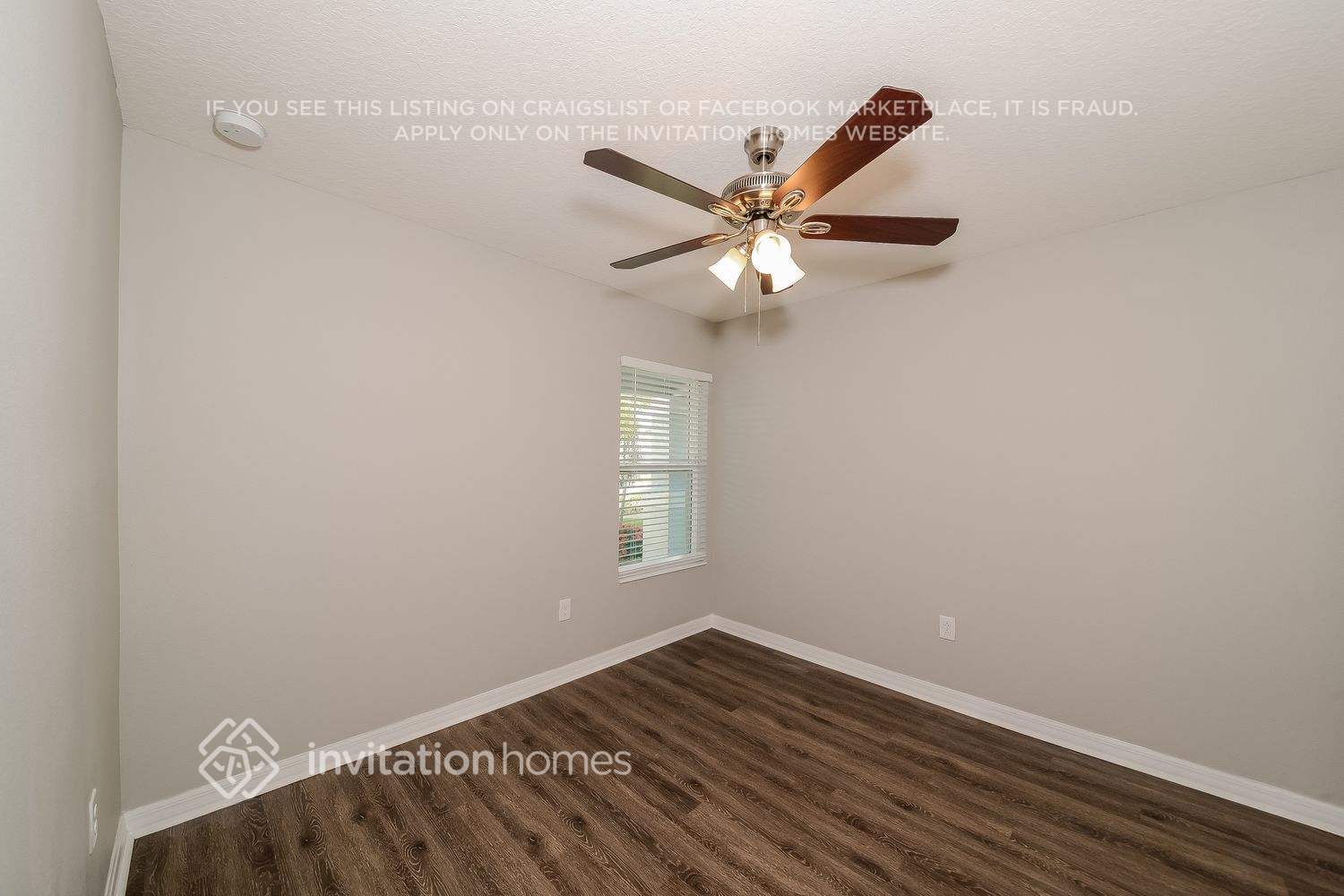 Building Photo - 9519 Baraboo Way