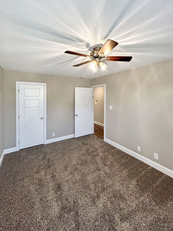 Building Photo - 1249 Cardinal Crk Dr