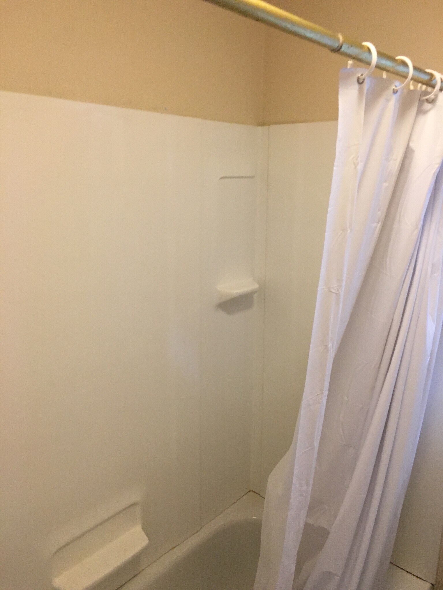 Building Photo - 365 National Rd