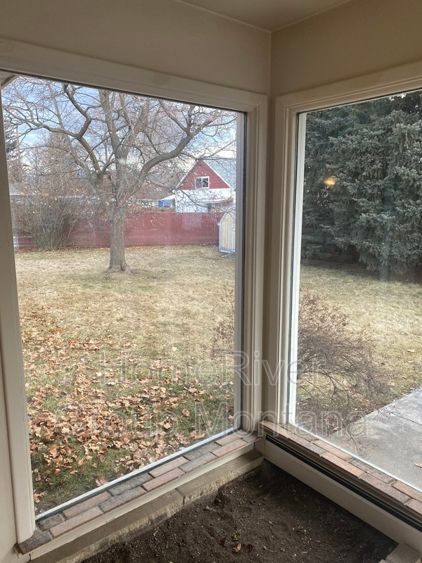 Building Photo - 1808 27th Ave