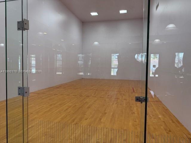 Building Photo - 6831 SW 44th St