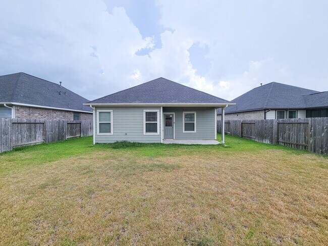 Building Photo - 31351 Horseshoe Meadow Bend Ln