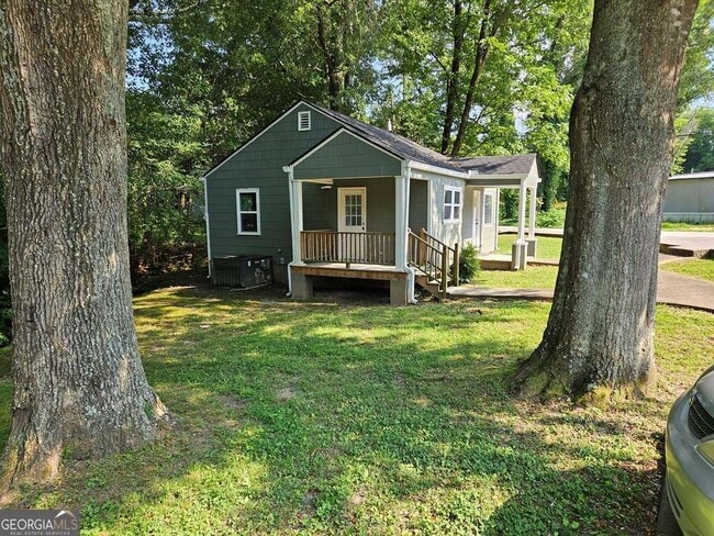 Building Photo - 417 N Georgia Ave