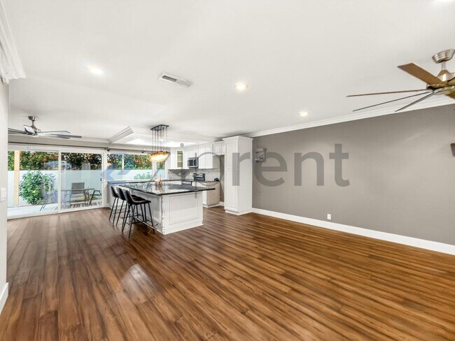 Building Photo - 8162 Havasu Cir