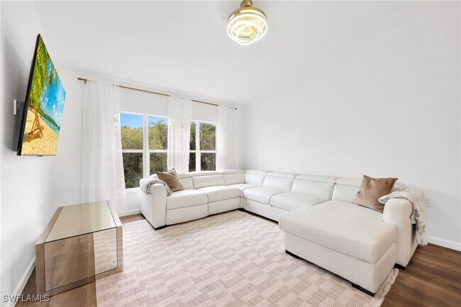 Building Photo - 22741 Sandy Bay Dr