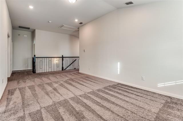 Building Photo - 2625 Toledo Dr