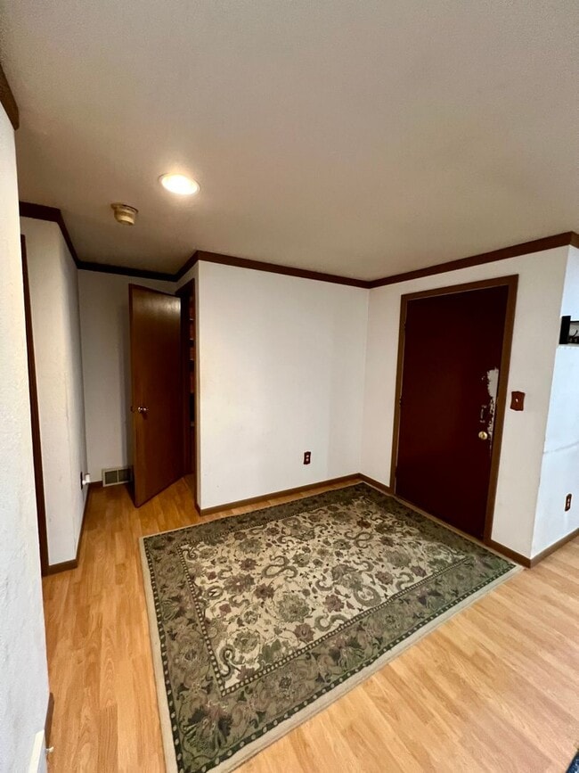 Building Photo - Charming 2-Bedroom Home in Fairbanks – Pet...