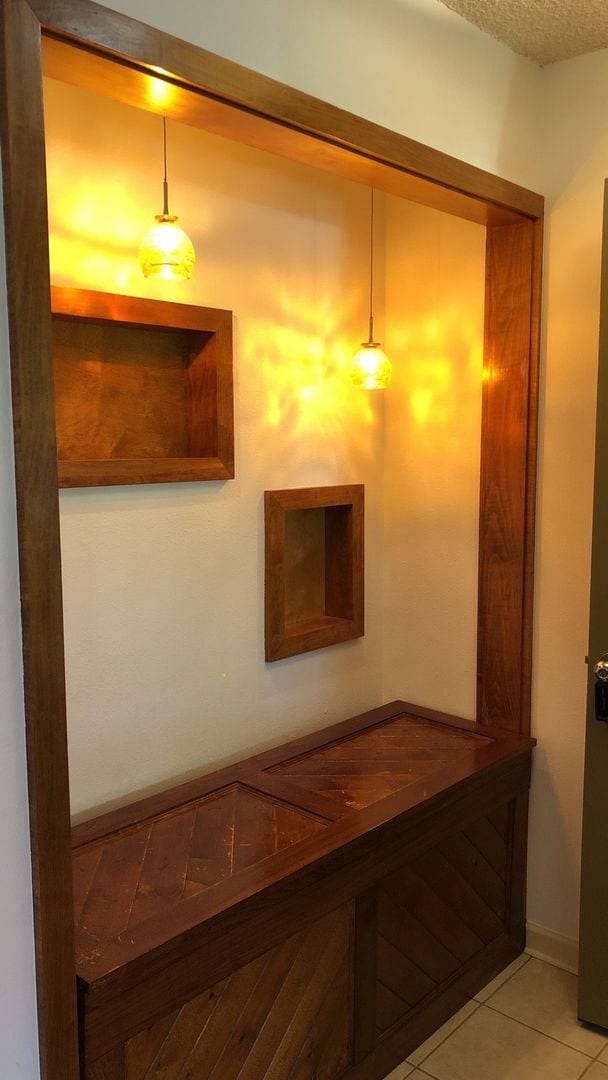 Building Photo - Highly Desirable Maui Gardens Unit Available 12/15/2025