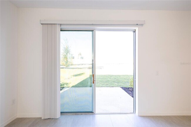 Building Photo - 7609 WATERSCAPE Dr