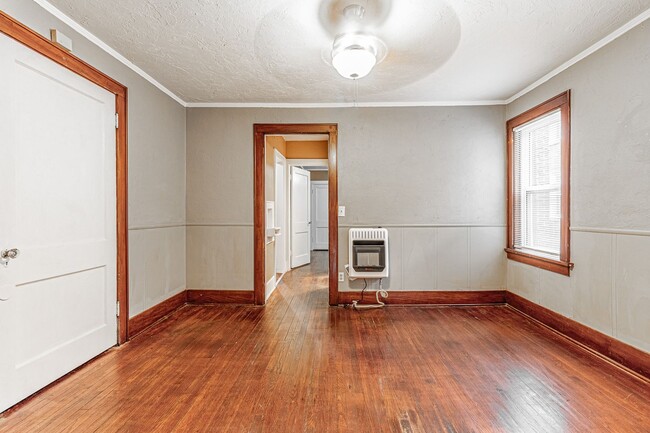 Building Photo - 1 Bed 1 Bath apartment in Okc close to Plaza District!