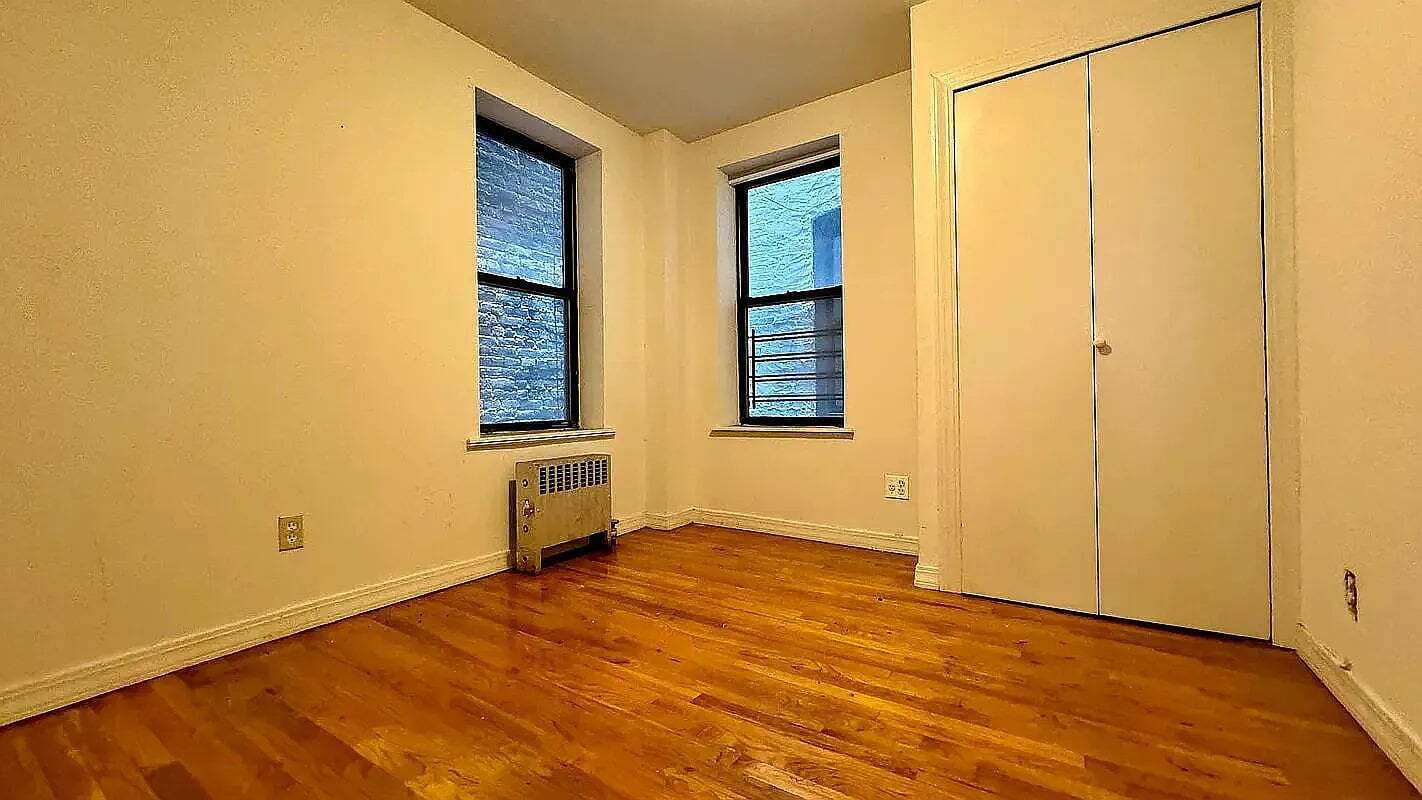 Building Photo - 161 Stanton St