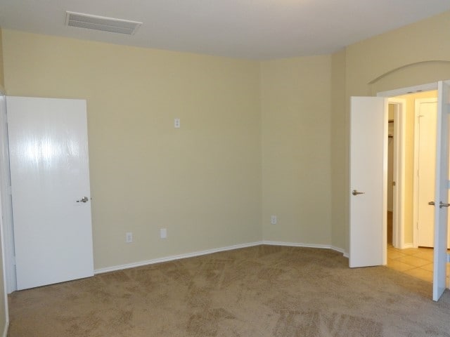 Building Photo - 9725 Minton Dr