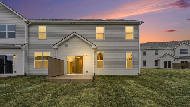 Building Photo - 1601 Salt Springs Dr