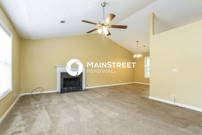 Building Photo - 3 Bedroom Pet-Friendly Home in Sugar Hill, GA with Main Street Renewal