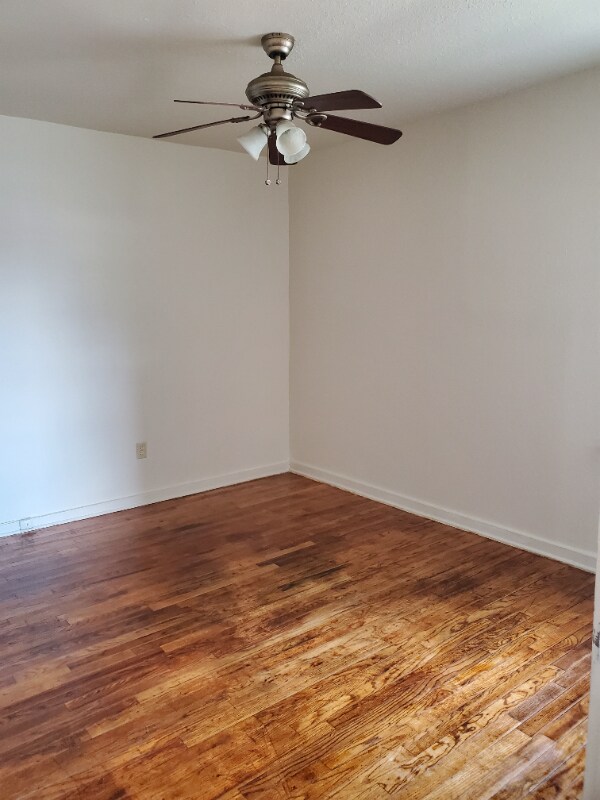 Building Photo - 2710 8th Ave