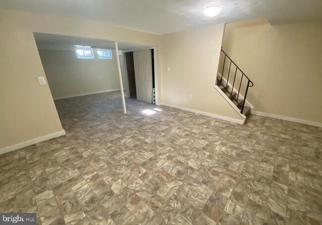 Building Photo - 9613 Baron Pl