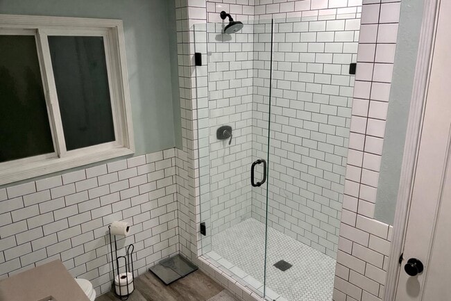 Building Photo - 1700 Cleveland Ave