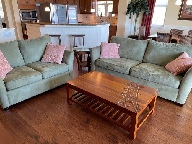 Building Photo - SOUTH MAUI BEAUTIFUL HOME WITH POOL IN MOANA ESTATES --Move in Special, month of April discounted...