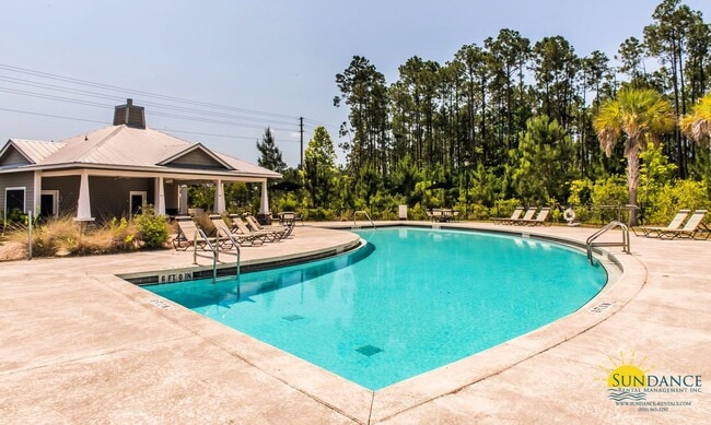 Building Photo - Beautiful 3 Bedroom 2.5 Bathroom Townhome with Garage!