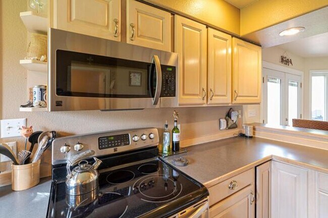 Building Photo - Beautiful home in Haven Heights