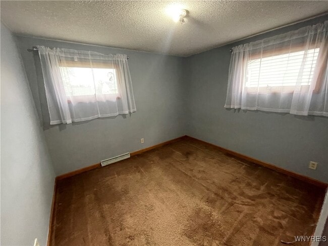 Building Photo - 41 Castle Ct