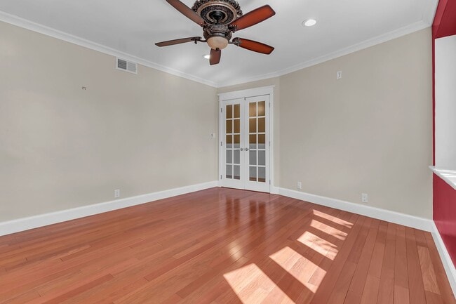 Building Photo - 1501 Revere Ave