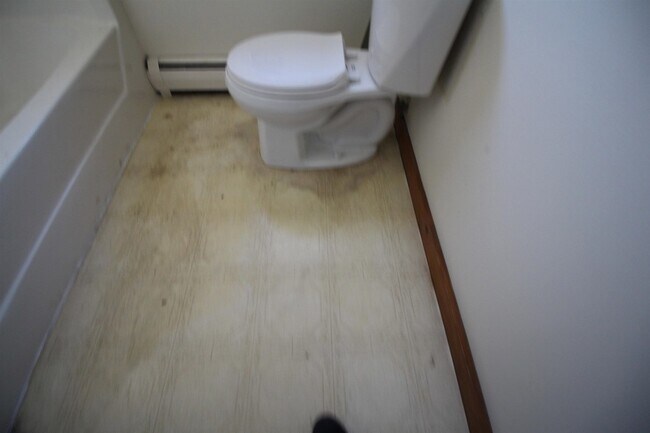 Building Photo - 76 Franklin St