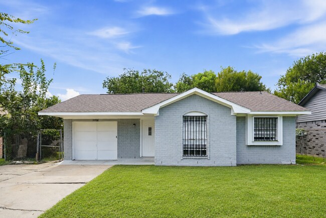 Building Photo - 11750 Murr Way