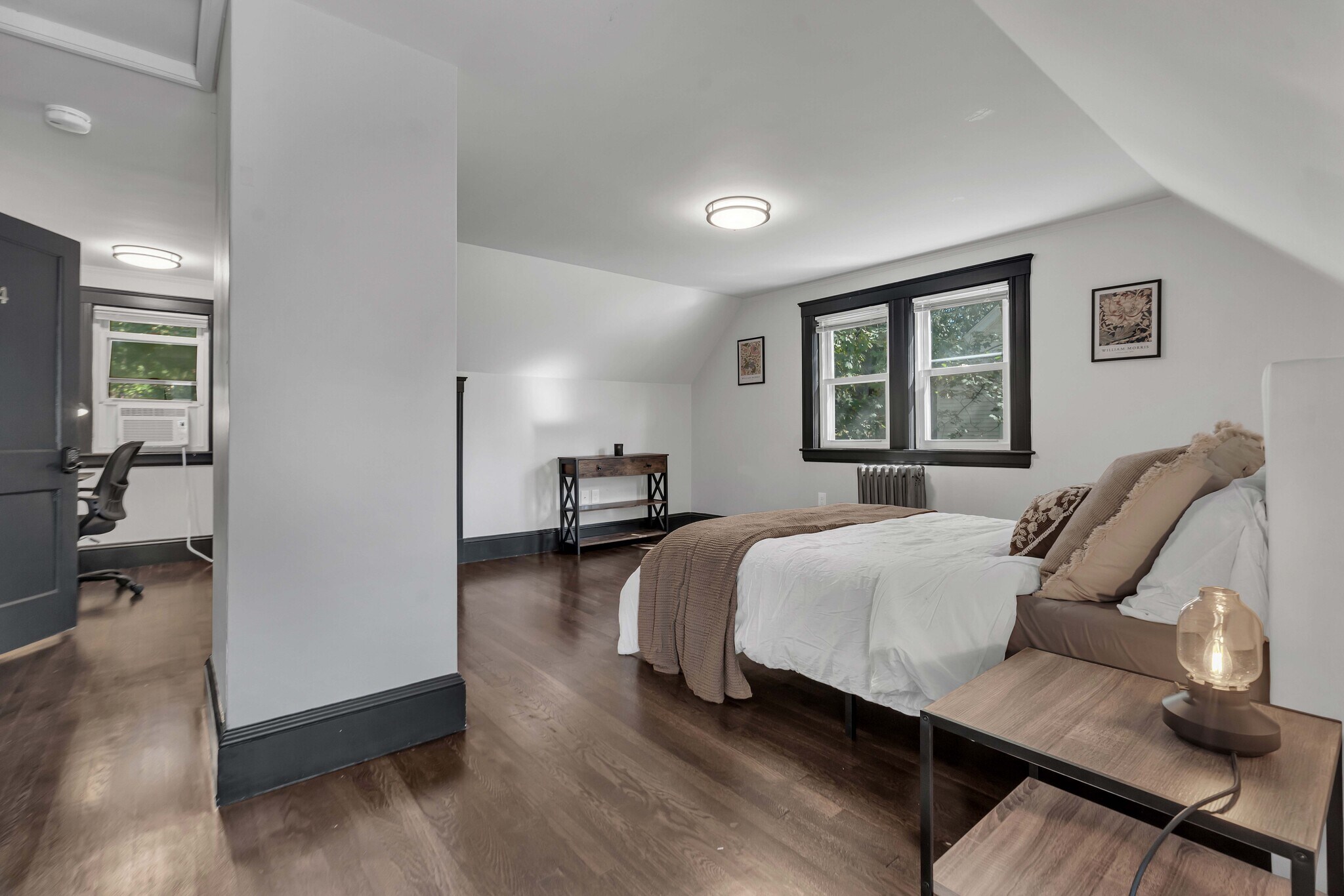 Building Photo - 50 Sprague St