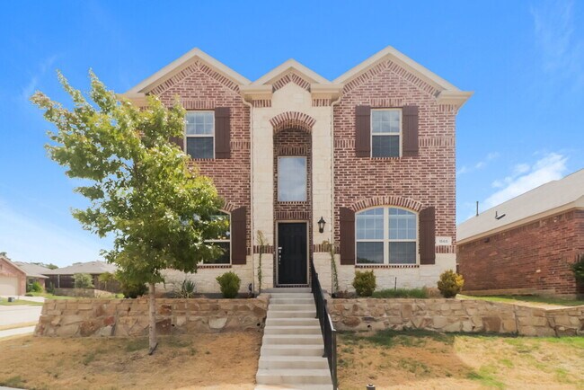 Primary Photo - 1565 Acmite Ave