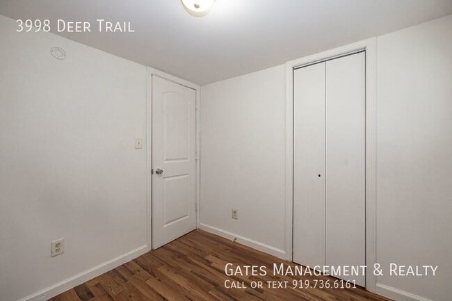 Building Photo - 3998 Deer Trail