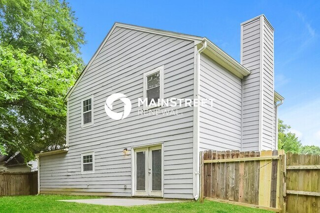 Building Photo - 3 Bedroom Pet-Friendly Home in Lithonia, GA with Main Street Renewal